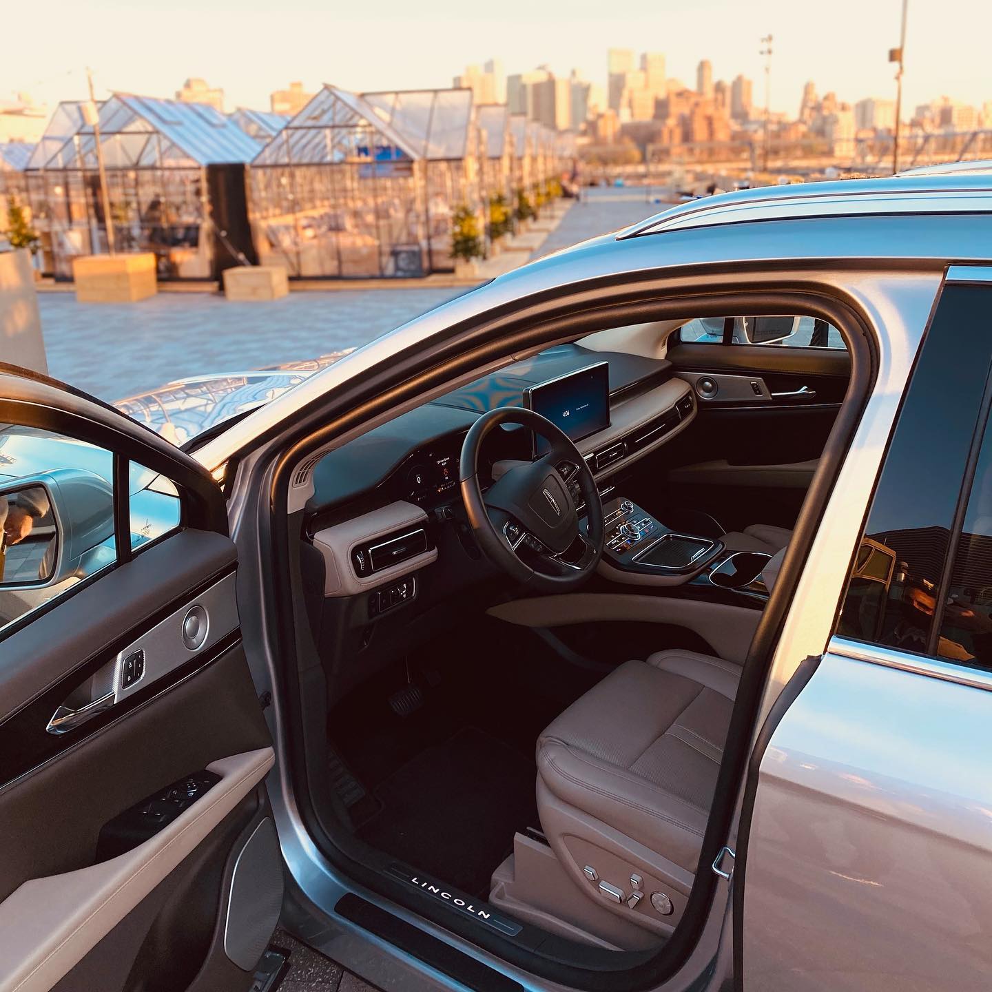 In case you missed it our friends at @lincoln stopped by the Seaport District! Ride in style and experience the 2021 with signature technologies and interior.