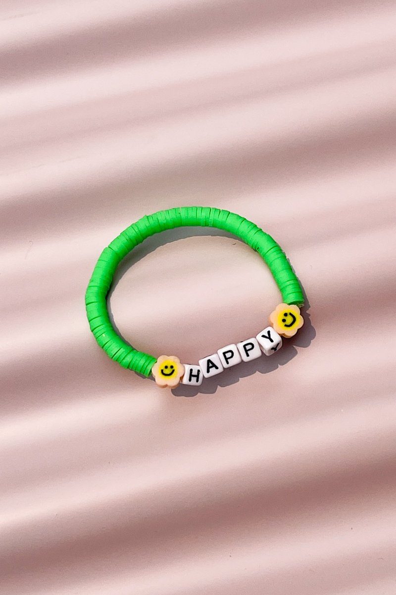 Happy bracelet with green beads