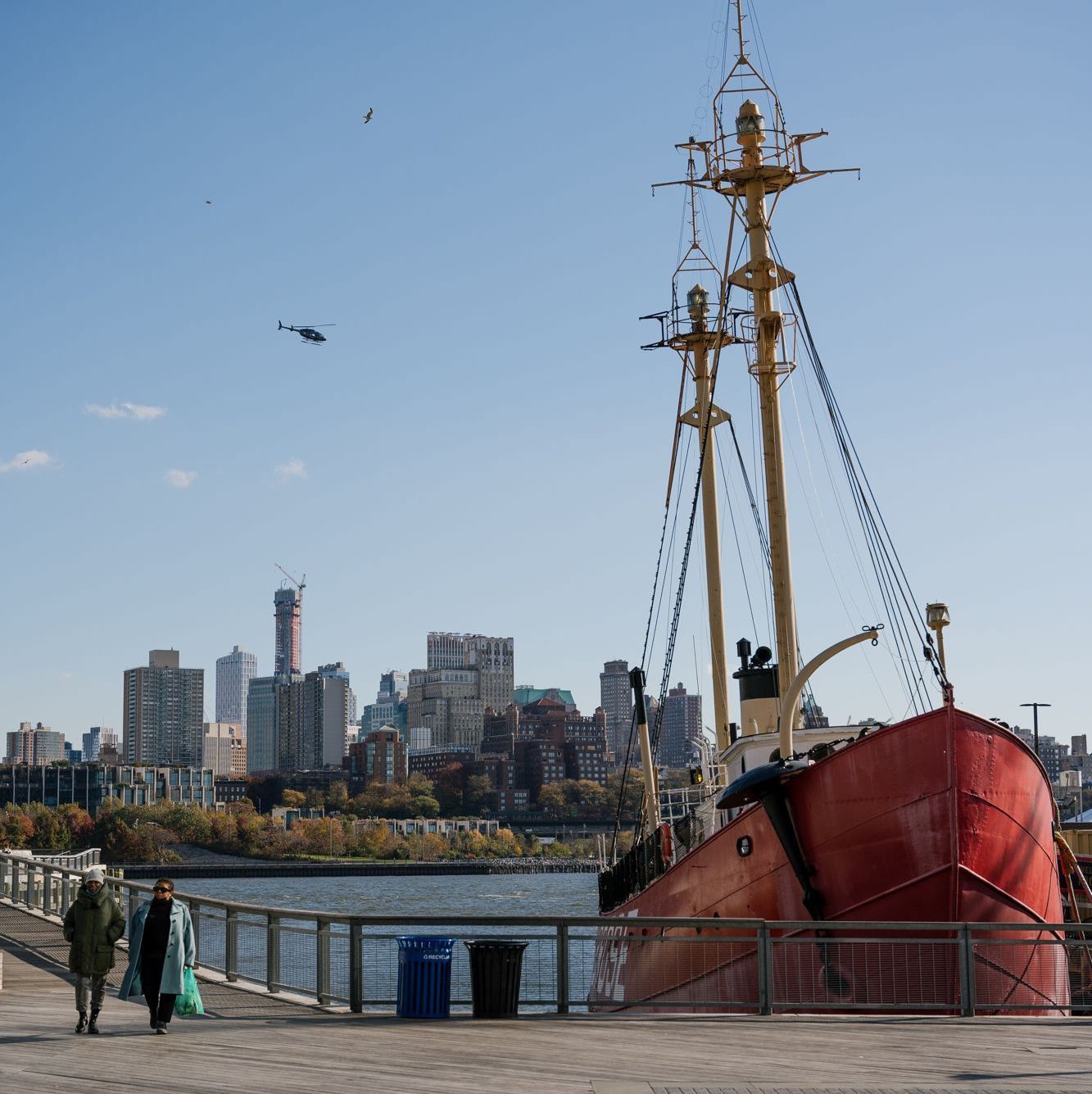 Lightship Ambrose 
The first vessel to join the @seaportmuseum fleet ⎈

Explore more info ➤ Link in bio.