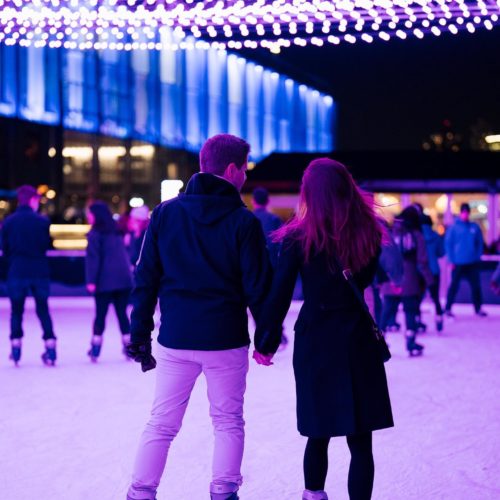 Lace up for your weekend adventure⛸️ Weekend Hours  Sat: 10am – 11pm Sun: 10am – 10pm Book now ➤ link in bio. #TheSeaport