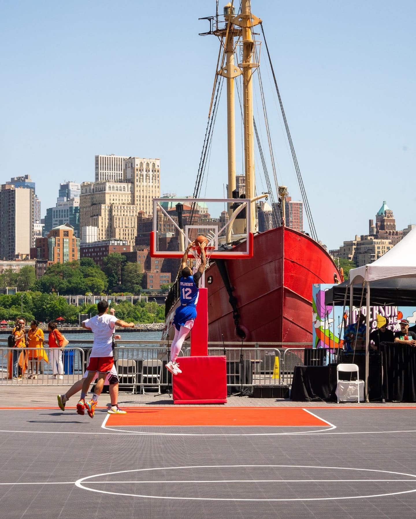 Unity in the Community. Open court time. Exhibition games. Skills & drills clinics. The Court at The Seaport is back  ↴ 🗓️ June 10 – 20 Seaport Square Details ➤ link in bio #TheSeaport