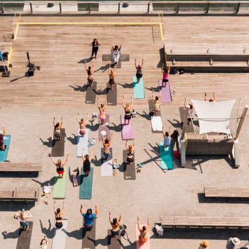Take in the breeze. Hit your pose. Stay #SeaportFit with @lyonsdenpy.  Saturdays @ 10:30am Heineken Riverdeck Presented by @nyphospital Walk ups welcome. #TheSeaport