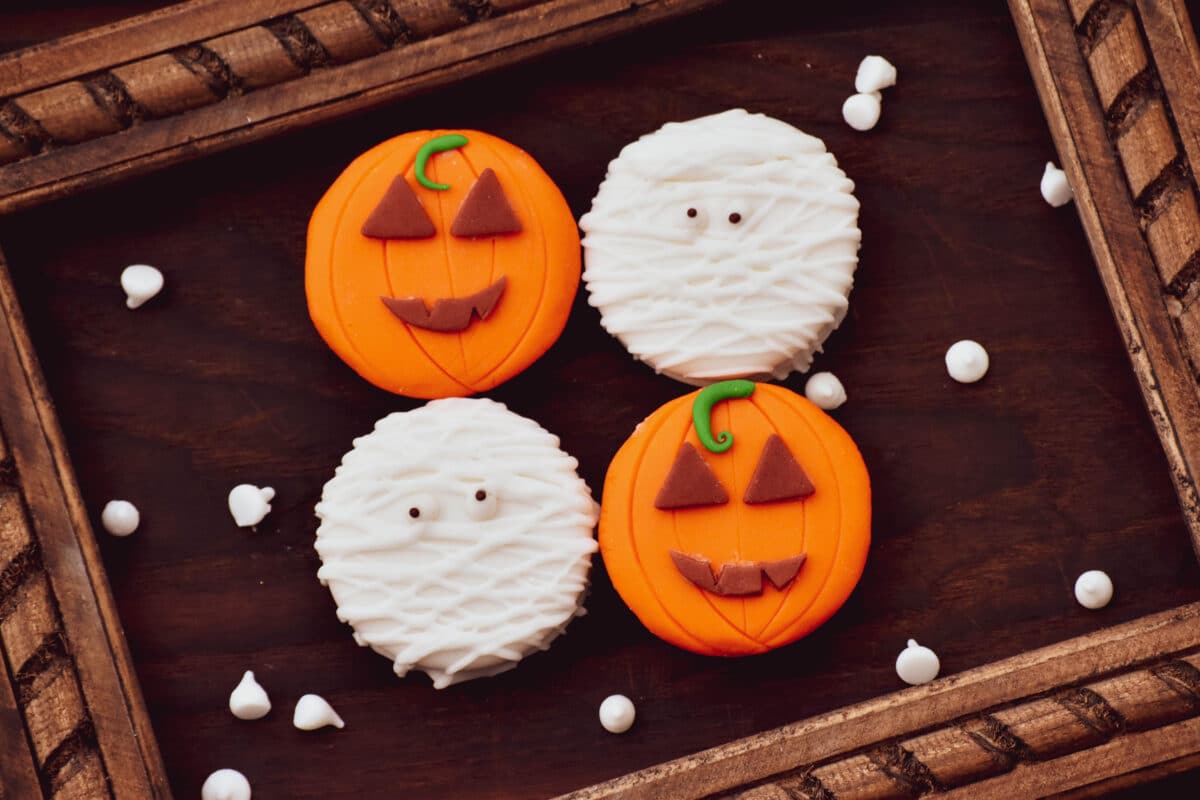 Spooky Cookies Halloween Cookie Decorating Class