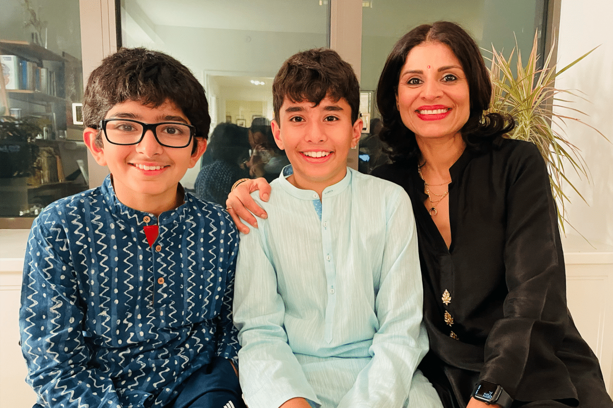 Nikhil celebrating Diwali with brother Vikram and their mother.