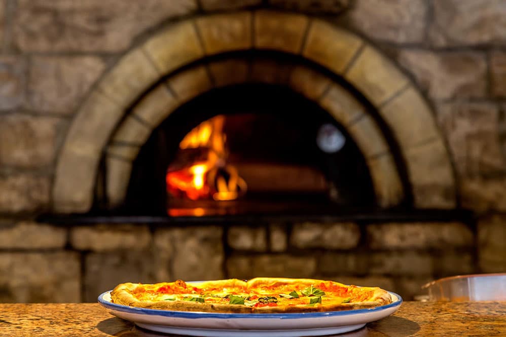 a pizza at il brigante