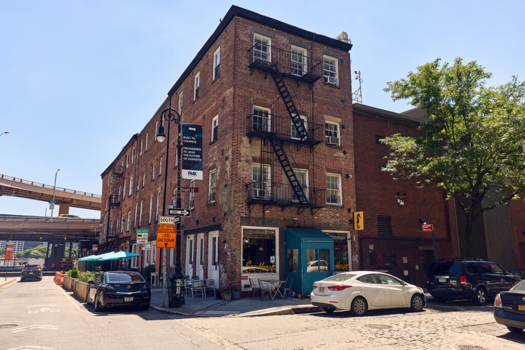 exterior of cowgirl seahorse